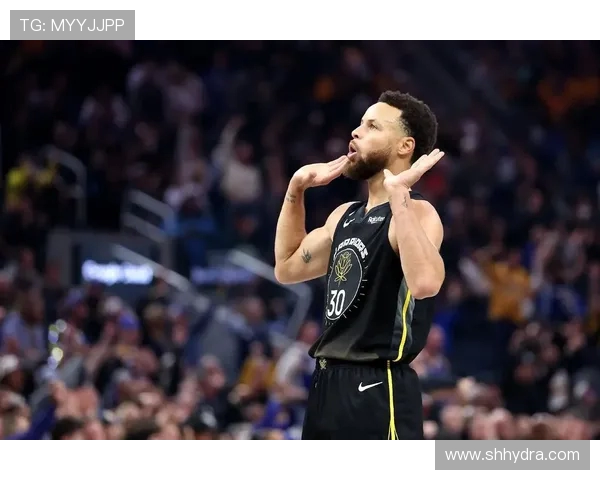 探索篮球战术演变与球星成长脉络及联盟发展趋势全景解析深度洞察