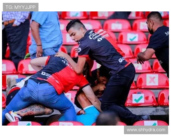 克雷塔罗与阿特拉斯的精彩对决揭示了足球的魅力与激情